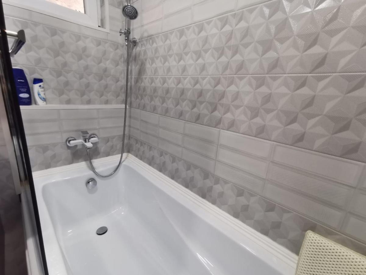 Apartament Regim Hotelier Deva Bagian luar foto