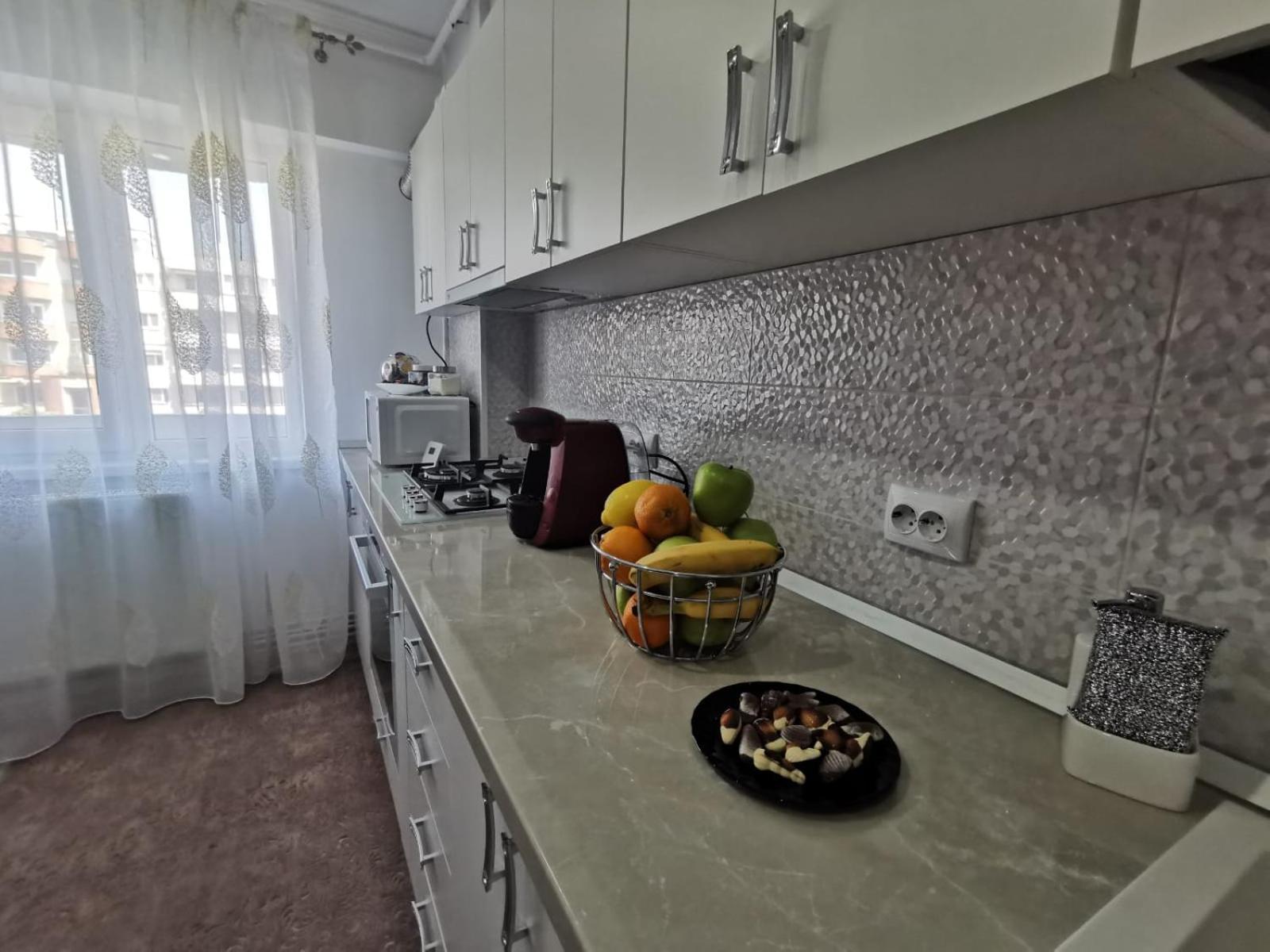 Apartament Regim Hotelier Deva Bagian luar foto